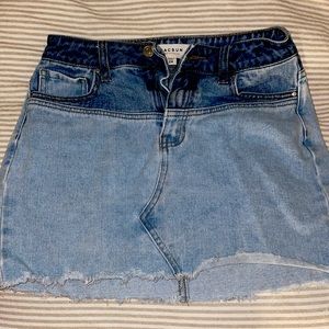 Pacsun mini skirt size 24